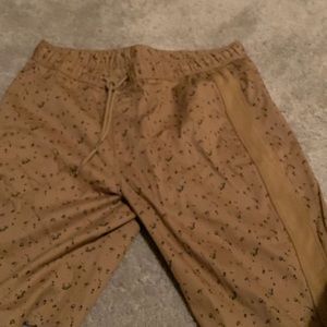 Khaki shorts